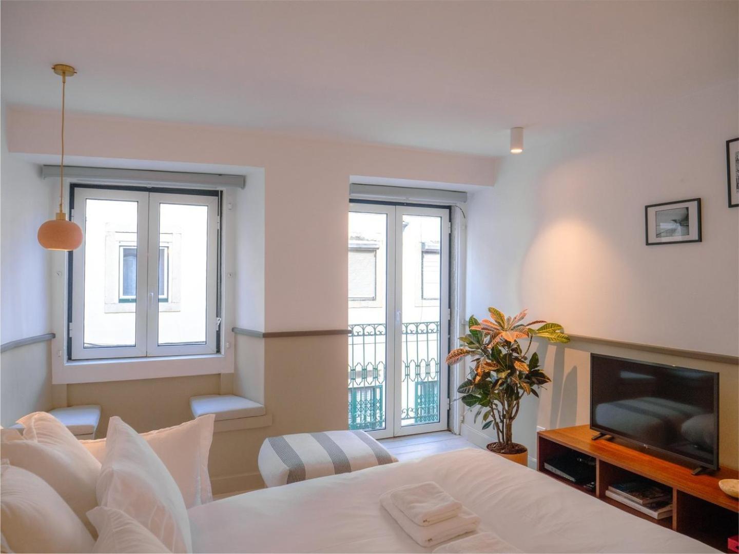 Charming 1br - Stylish & Cozy In Principe Real | By Airnest Lisboa